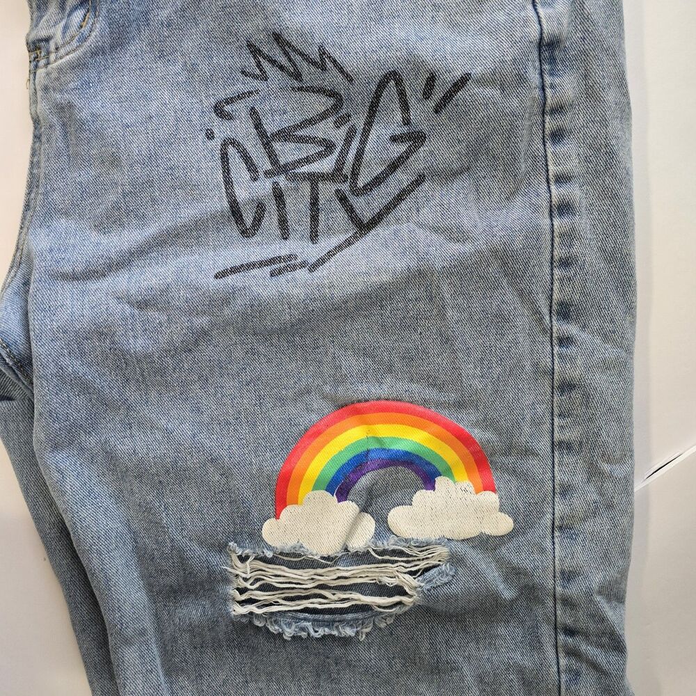 Romwe XL Graffiti Jeans Distressed Rainbow Cloud Streetwear Festival Y2K Style - Picture 13 of 16